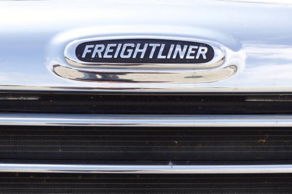 Freightliner grille